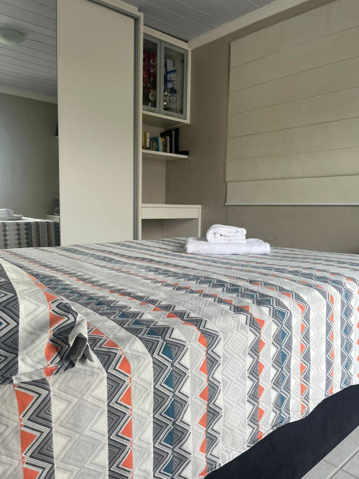 Habitación en casa particular Acolhedor No Balneario Florianópolis